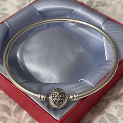 Pandora You Melt My Heart Sterling Bangle Charm Bracelet  