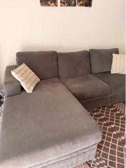 Moving out sale