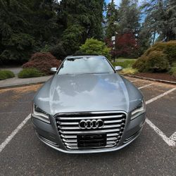 2012 Audi A8