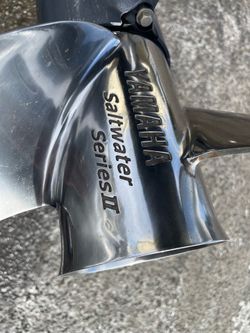 Yamaha stainless prop