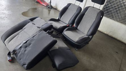 Seat set