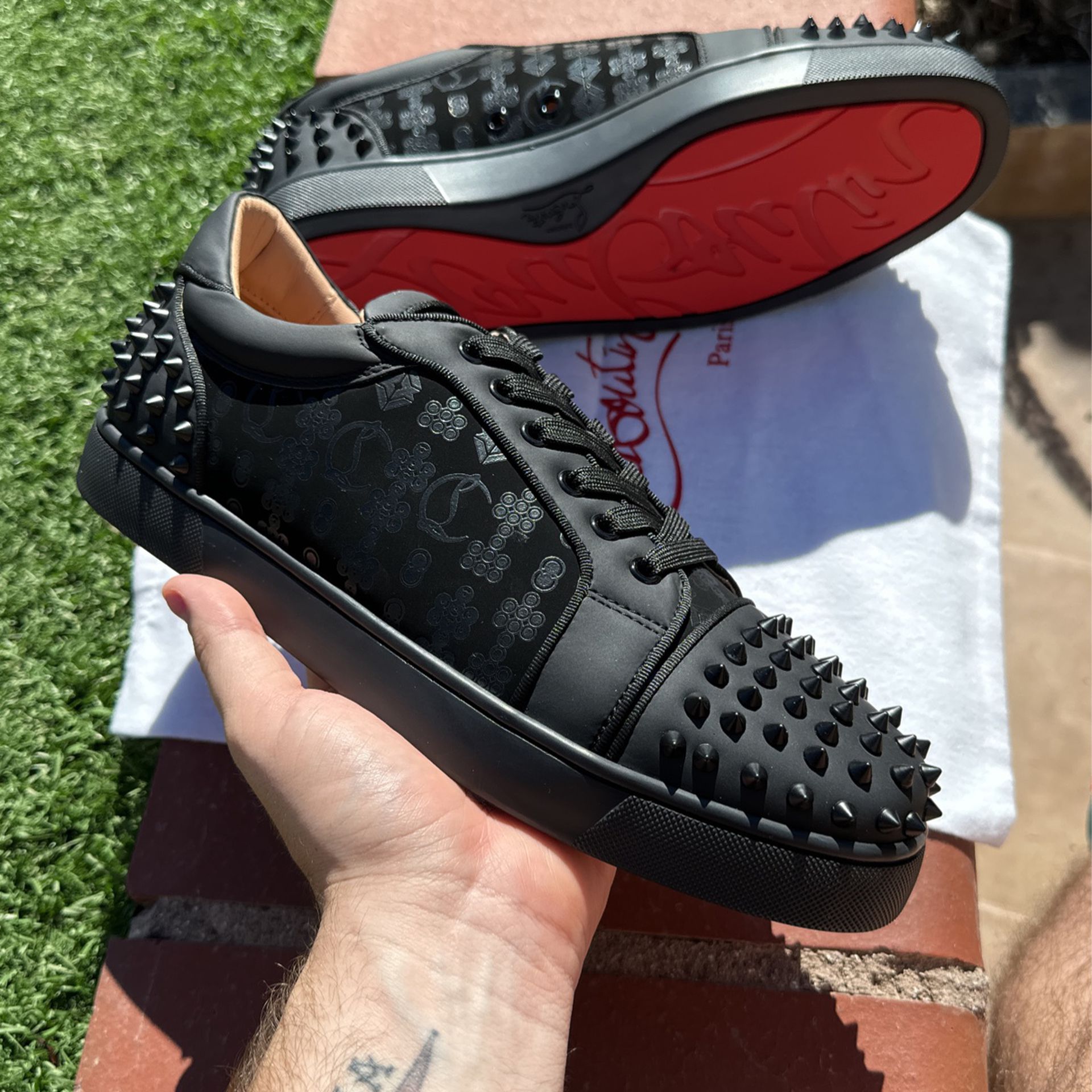 Red bottoms size 10 & 10.5 mens for Sale in Riverside, CA - OfferUp