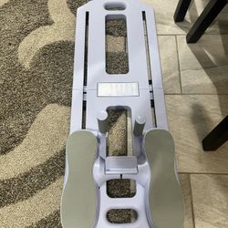 Gym AB Slider Used With Hand Pulls
