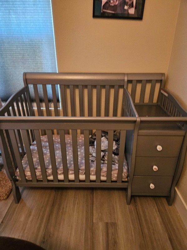 Baby Crib