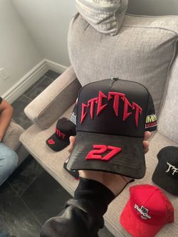 Barbas Hats x Corridos Tumbados