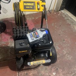 Dewalt 4400 psi pressure washer new As is $670 firm