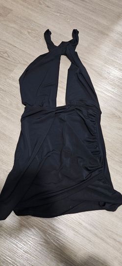 Backless black dress