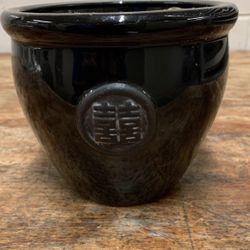 Vase Needs Clean 