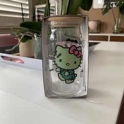 Hello kitty Glass Tumbler/cup Halloween