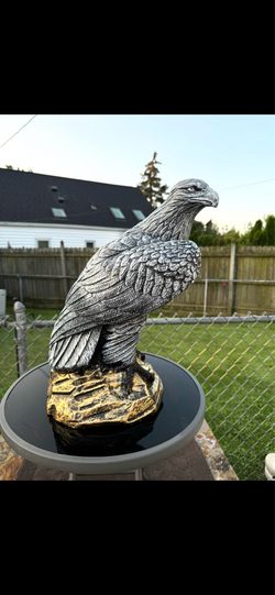 Large eagle statue