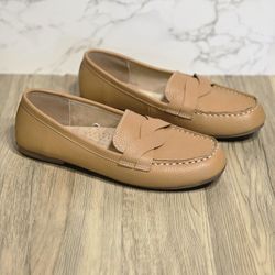 St. Jon's Bay Comox Womens Moc Closed Toe Loafers