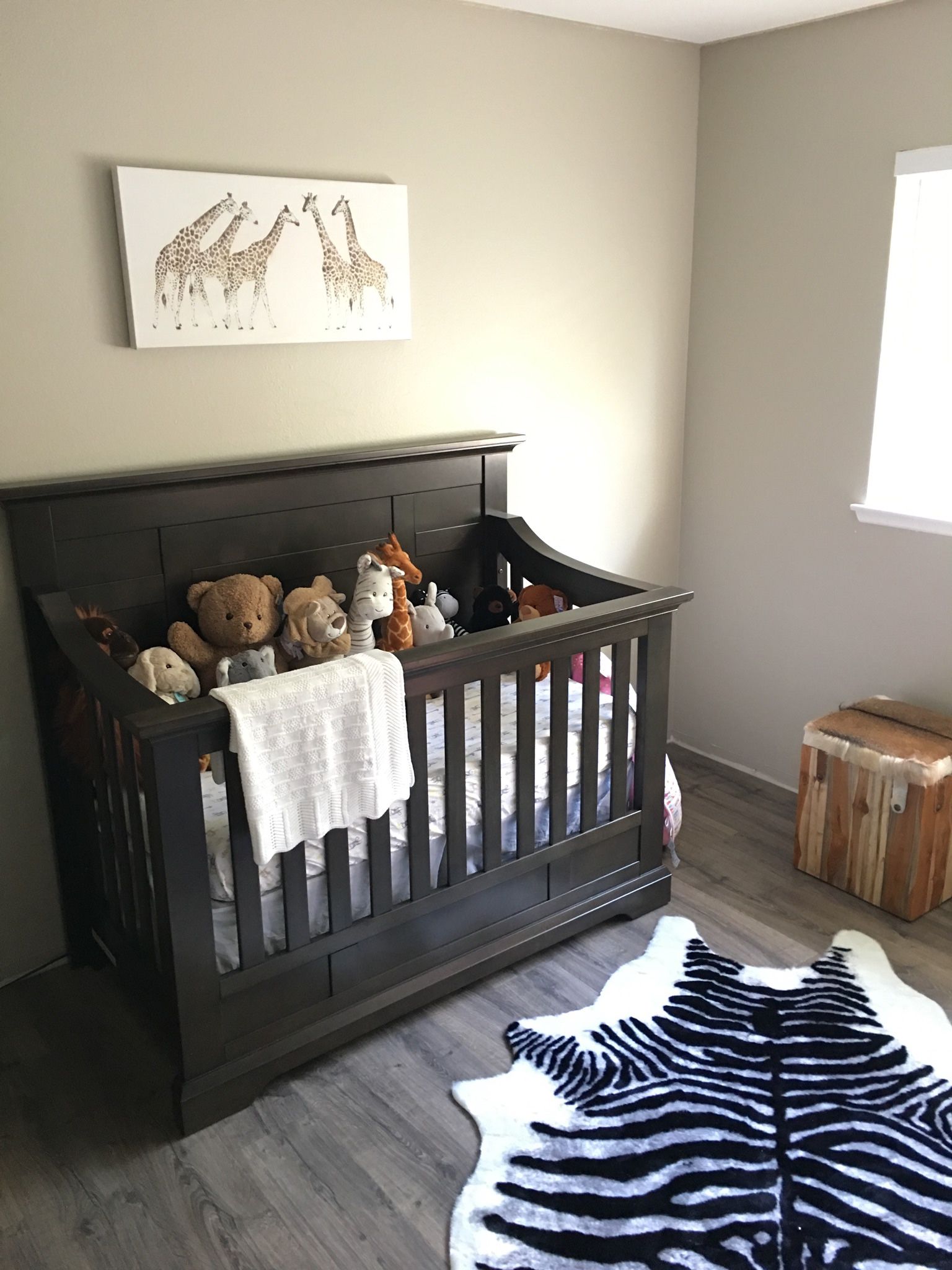 Oxford baby Dallas Crib To Bed Conversion & Changing Topper for Sale in