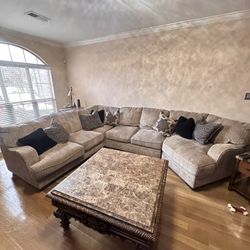 Tan Sectional