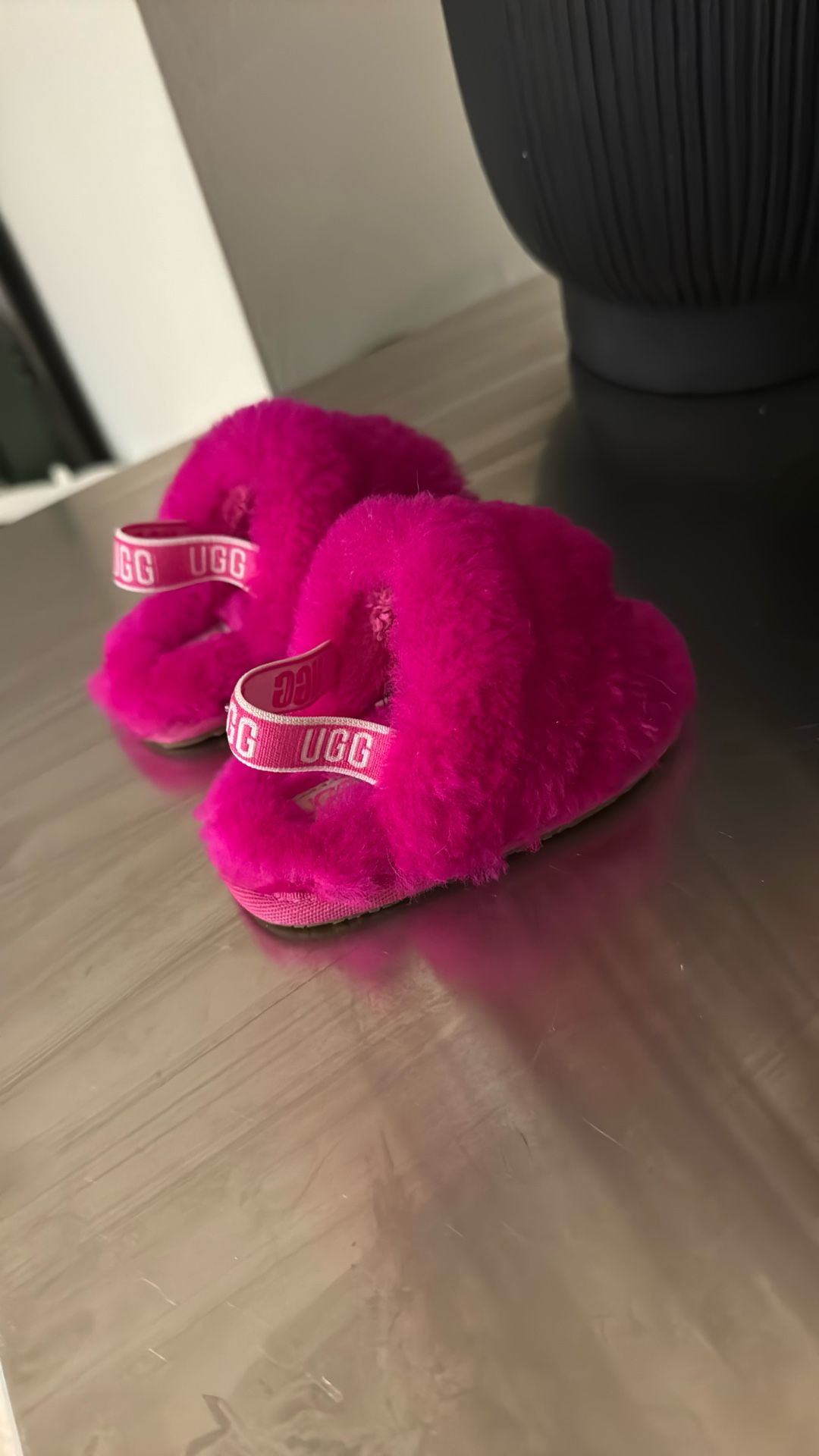 Infant UGG Fuzzy Sandals Slippers