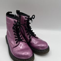 Doc Martins Young Girls 3