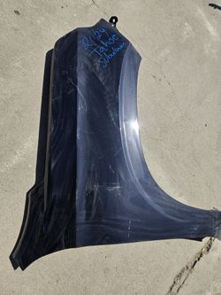 Chevy Tahoe suburban right fender Oem