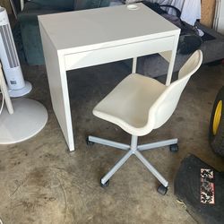 Desk With Chair