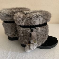 New BEARPAW Boots Women Sz 12 Black