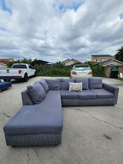 Sectional Sofa 💥 Free Delivery 💥
