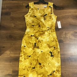 Brand New Woman’s Madison Grey brand Yellow Floral Dress Up For Sale 