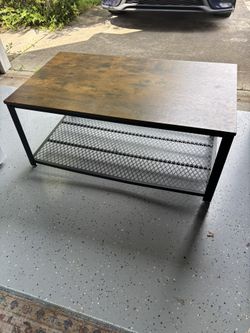 Coffee table in good condition