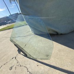 VW Eurovan Passenger Front Door Glass