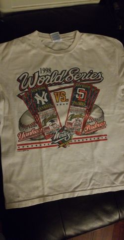 Large 1998 Padres vs Yankees World Series shirt