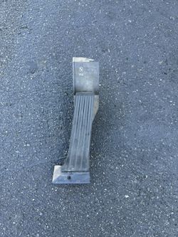 BMW E9x Gas Pedal 