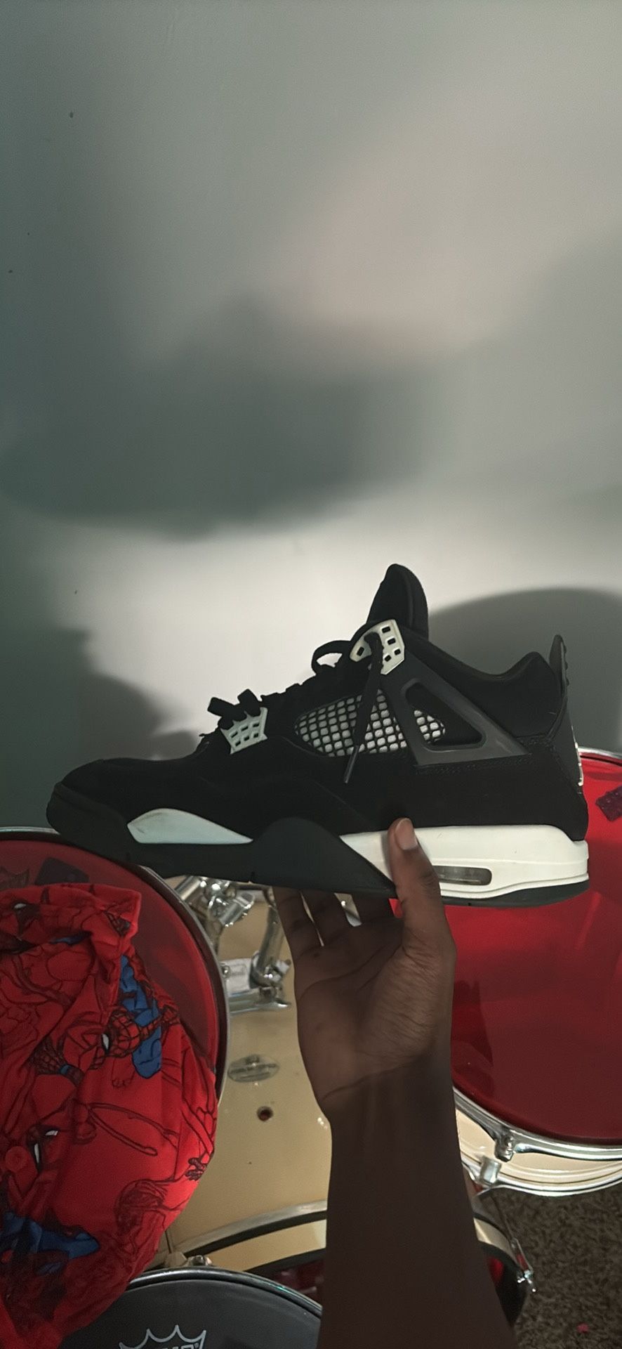 Jordan 4 White Thunder
