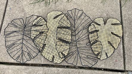 Metal Tropical leaf wall decor