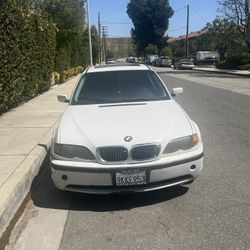 2002 BMW 525i