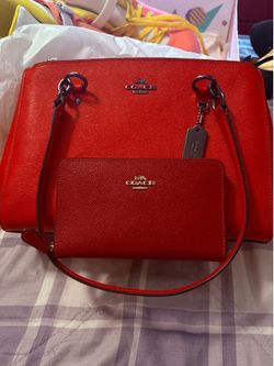 Coach purse and wallet