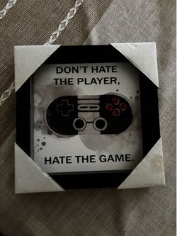 Teenage boy room wall decor