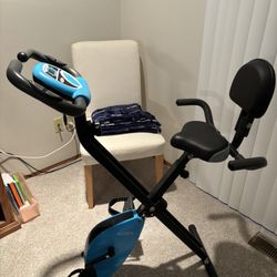 Exercise bicycle Must Pick Up 