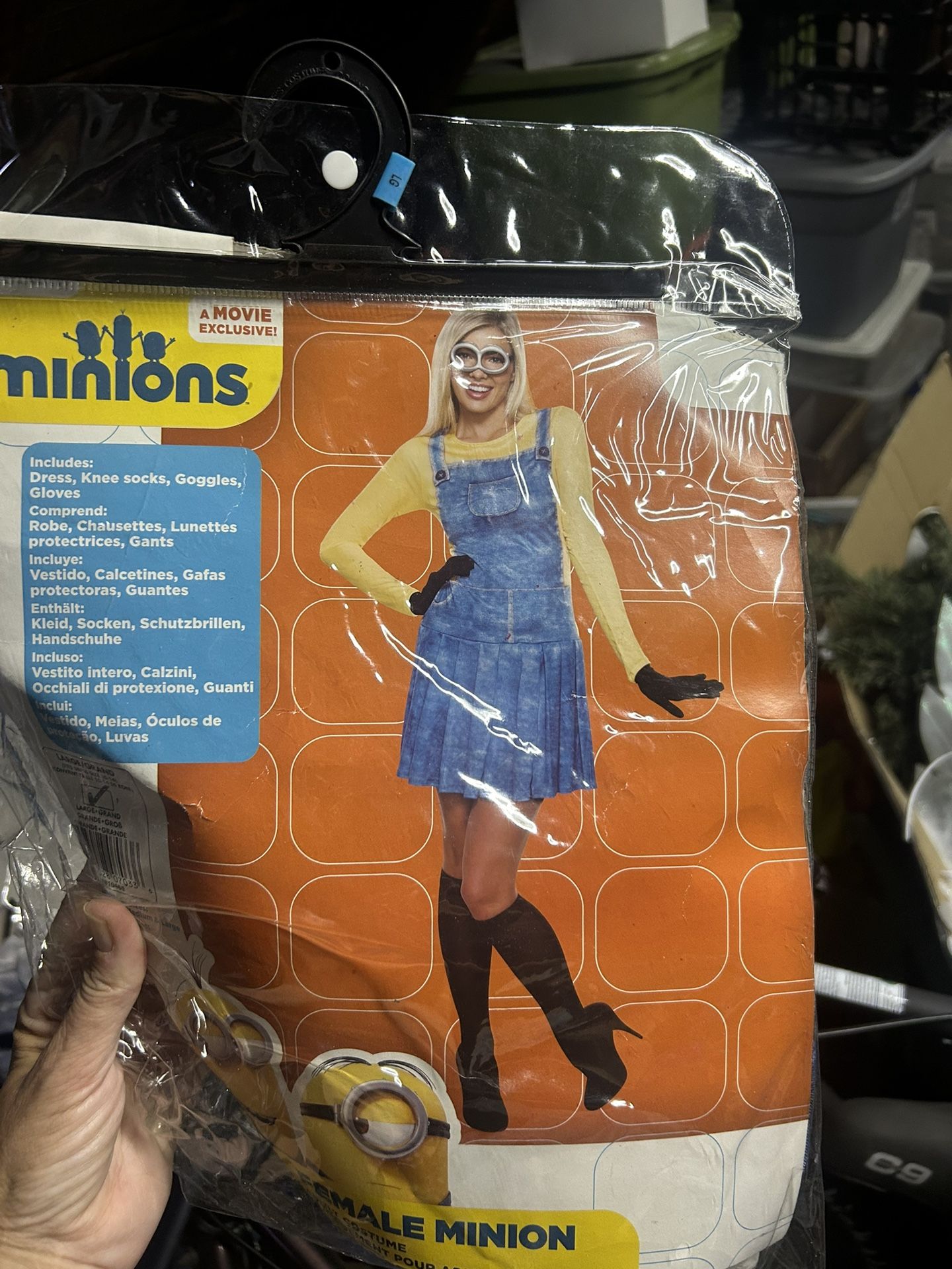 Women’s Minion Halloween Costume Large