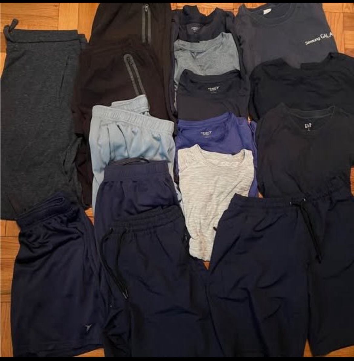 16 pc mens old navy athletic zipper shorts, tshirts size small