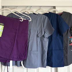 Scrubs women’s small