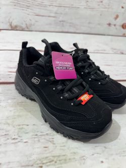 Skechers Women's sz 5.5 W D'Lites Play Sneaker shoes Style 11949 BBK Black NEW