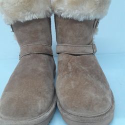 Size 7 Winter Boots