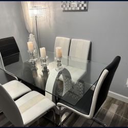 Modern Dining Table 