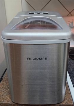 Frigidaire Countertop Ice Maker
