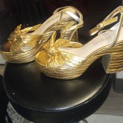 Dream Paris Heels Size 9 In Like New Condition 