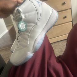 Legend Blue 11s Size 13