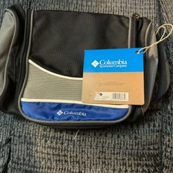 Columbia Mens Hanging Travel Kit
