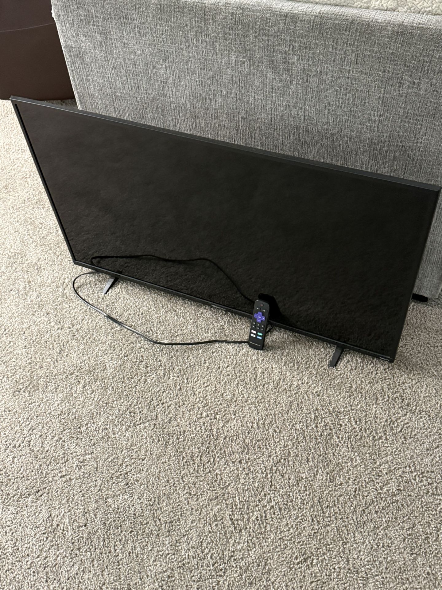 Hisense 40” Class H4 Series FHD Roku Smart Tv W/ Remote