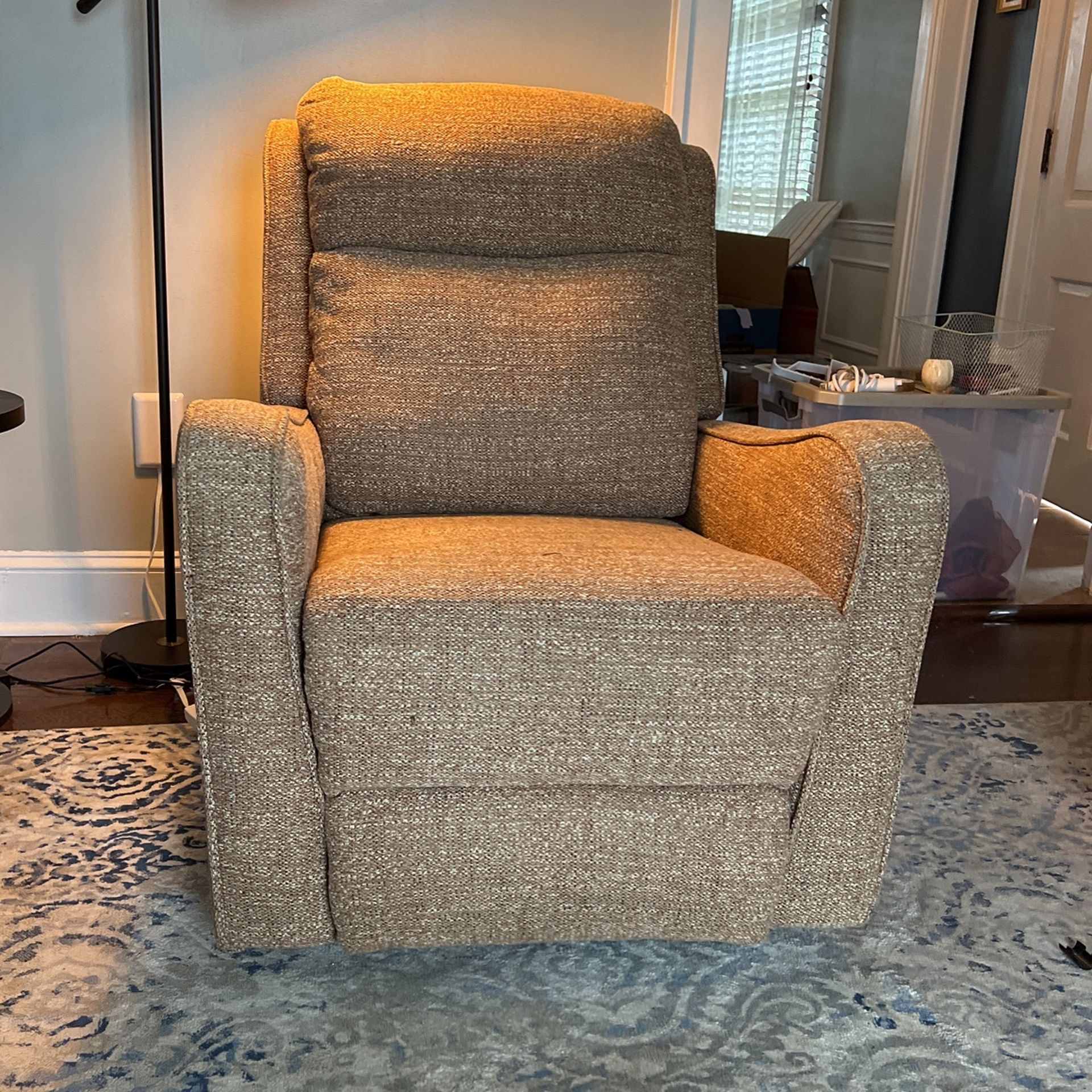 Power Recliner for Sale in Winchester, VA OfferUp