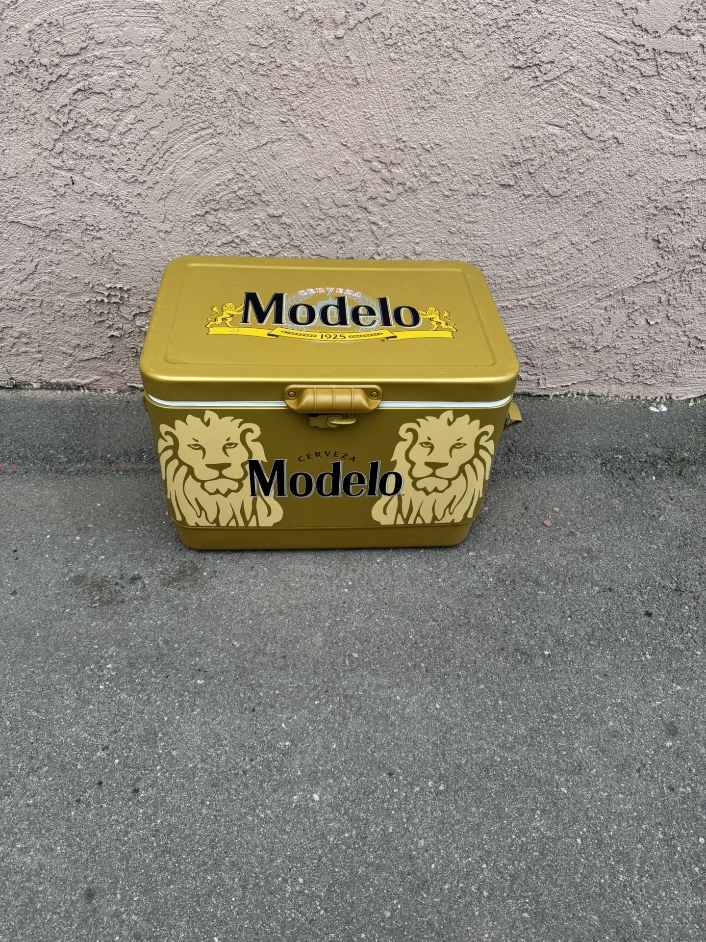 modelo cooler