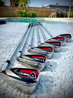 - - Callaway Razr X HL Iron Set (4-9) - Men’s RH - M-10 XP Uniflex Shafts - Good Condition - -
