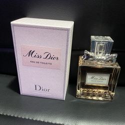 Miss Dior Perfume