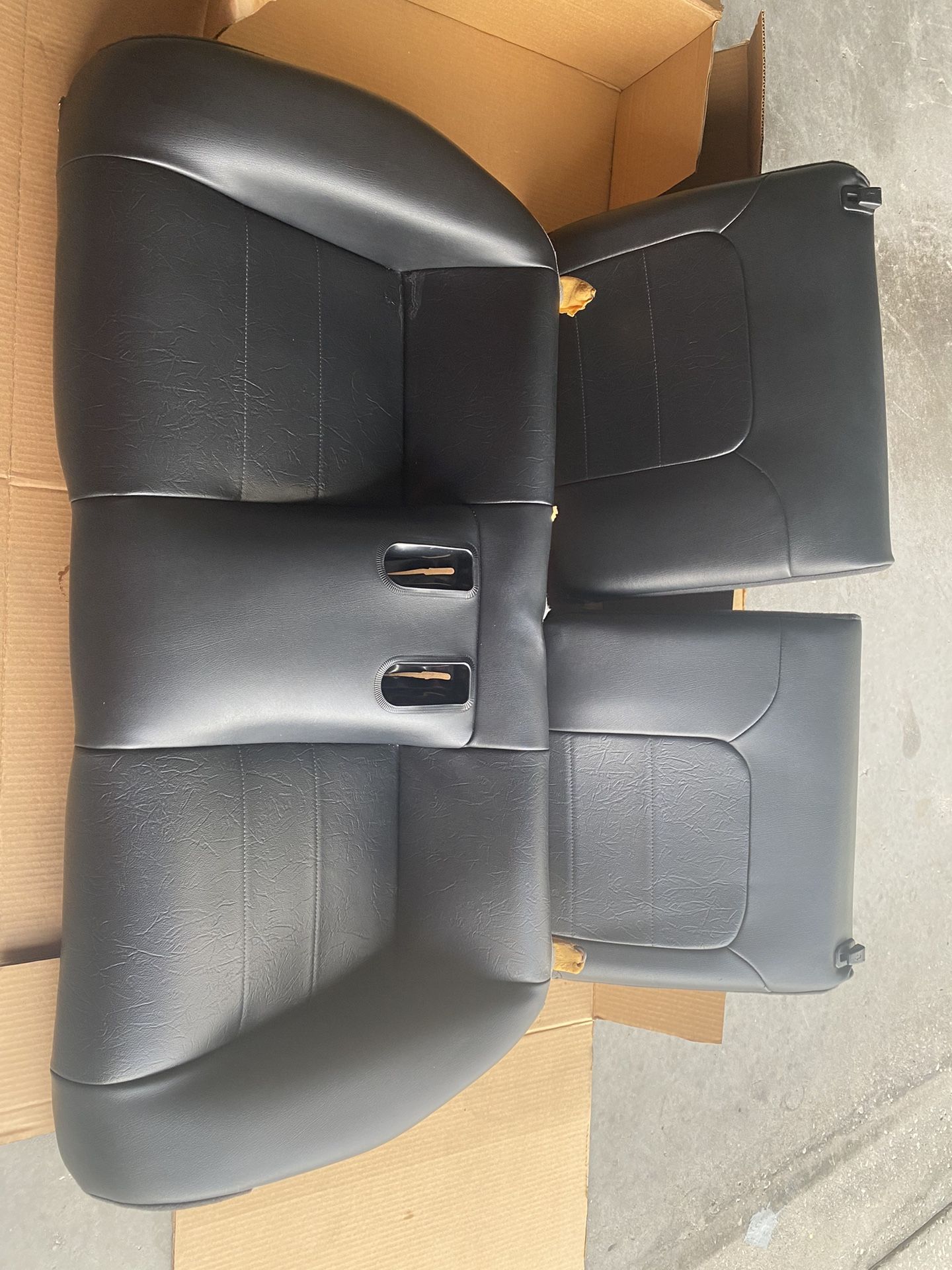 2g Eclipse 95-99 black leather rear seat and bench